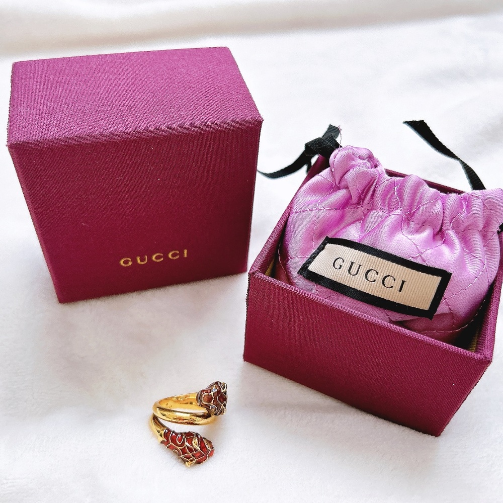 GUCCI Enamel & Crystal Double Tiger Head Cocktail Ring red